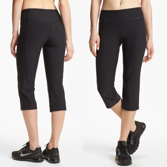 Nike Capri Pants Legend 2.0 Slim Poly Tights Black Size Small - Picture 2 of 16